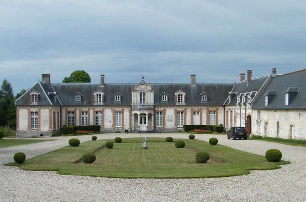084-APictche-Chateau_a_Epagne__Epagne-Epagnette____Somme__France.JPG