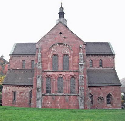 111-Joachim_Specht-Eusserthal_Kirche_von_Osten.JPG