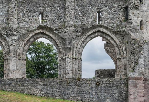 086-Krzysztof_Golik_-Aulps_abbey_02.jpg